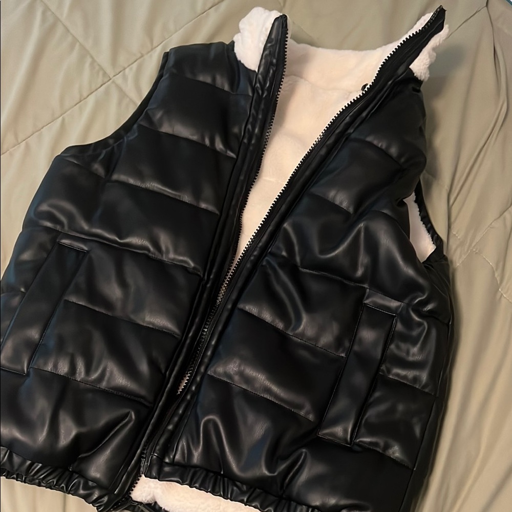 Black Puffer Vest with Fuzzy Lining